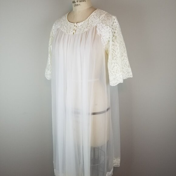 Vintage 1950's Pale Cream Lace Trimmed Sheer Peignoir by Shadowline ~ Ladies Sm - Picture 4 of 11